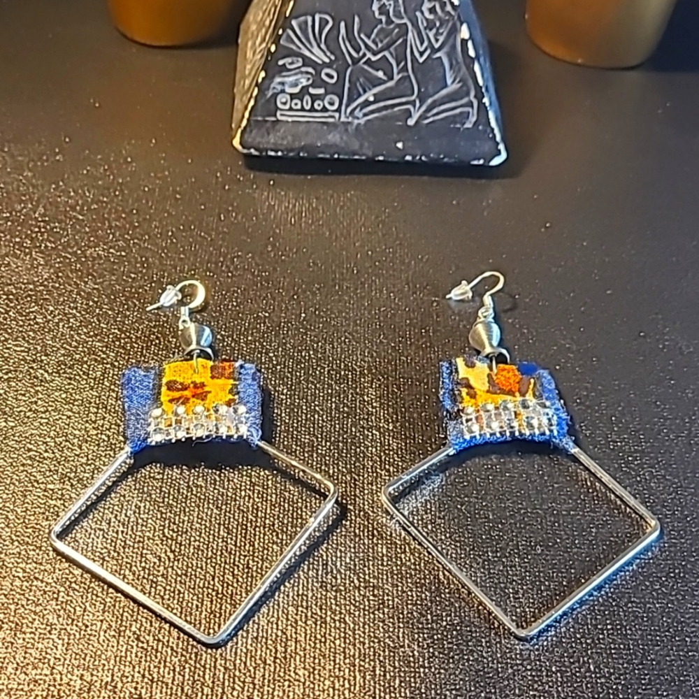 4 1/2 inches Silver diamond shapHoops with top beads denim fabric earrings